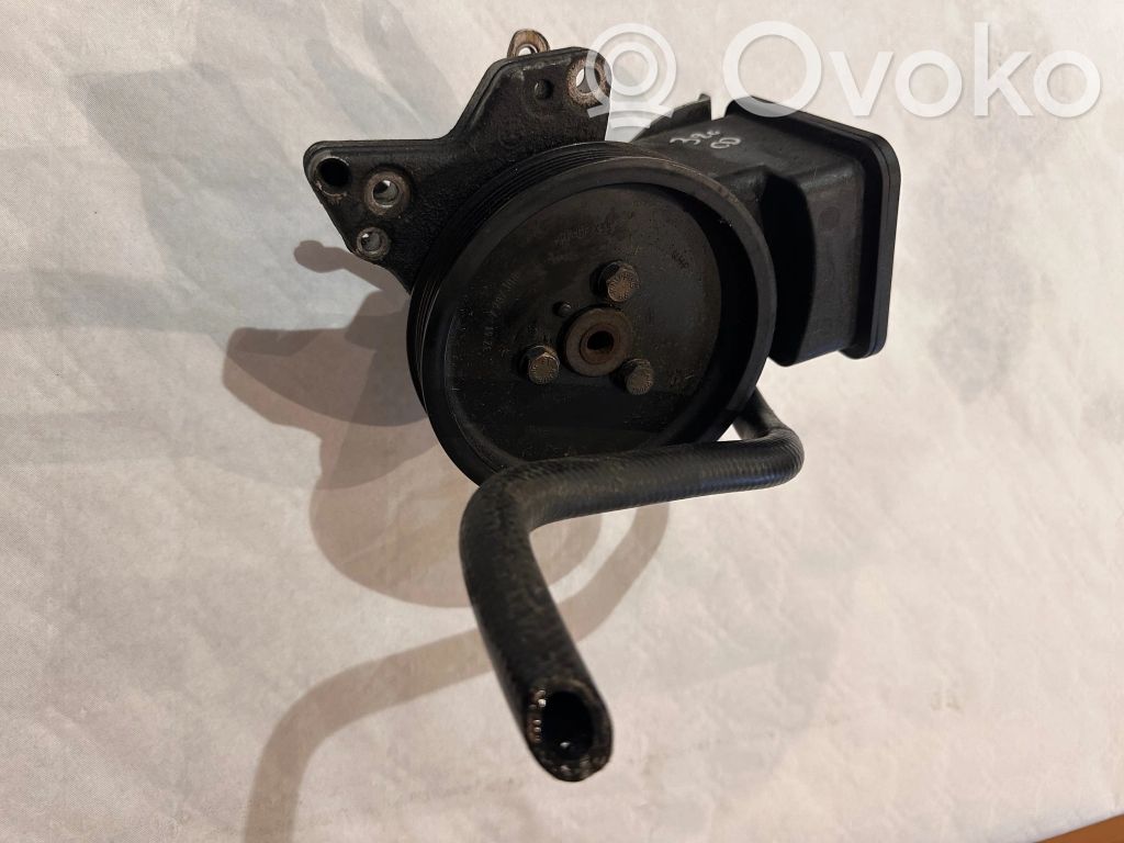 Power steering pump   32416756575,32417787106,32411095155,32411095748,32411095749,32416750938,32416754172,32416756930,32416757465,32416761876