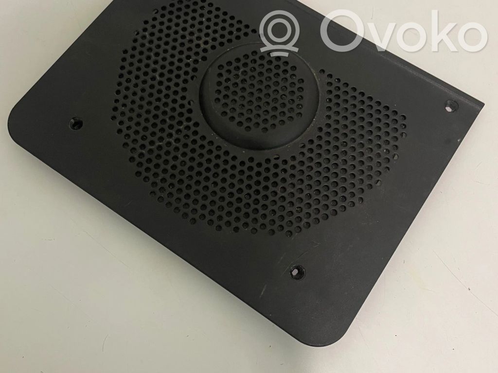 Cache enceinte centrale   65136976960,4913631822