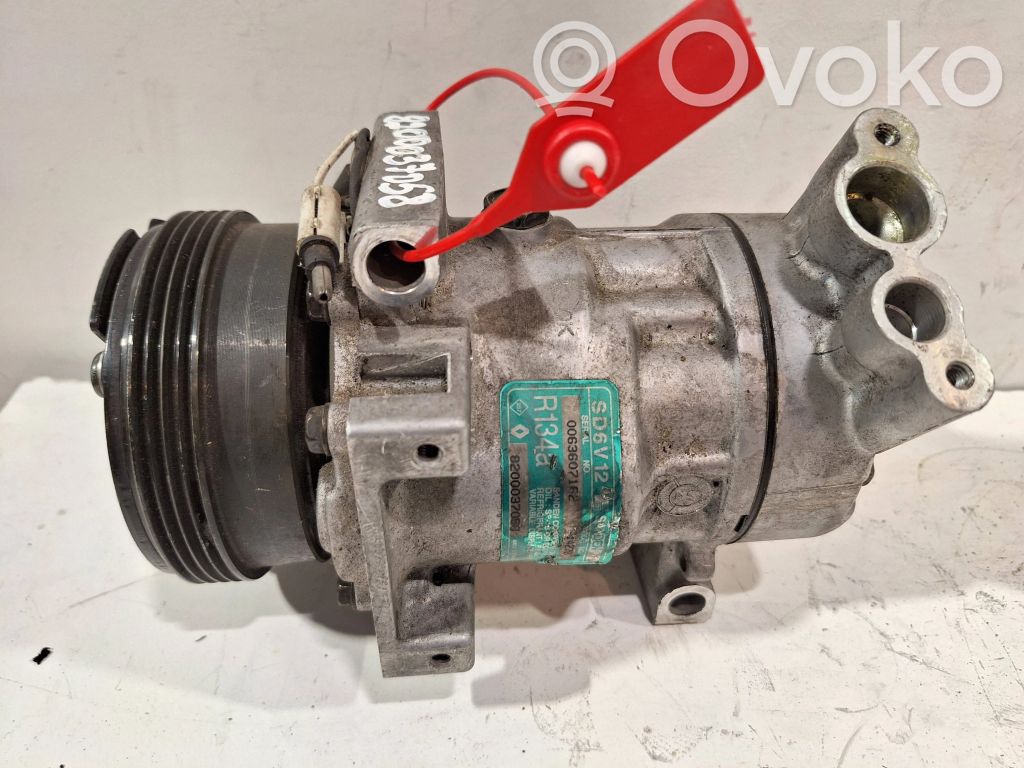 Renault Kangoo I Air conditioning (A/C) compressor (pump) 