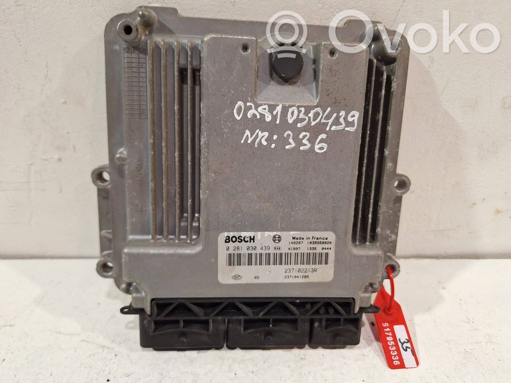 Renault Clio IV Engine control unit/module 