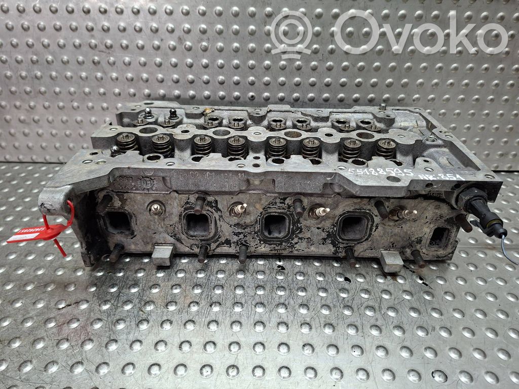 Fiat Grande Punto Engine head 