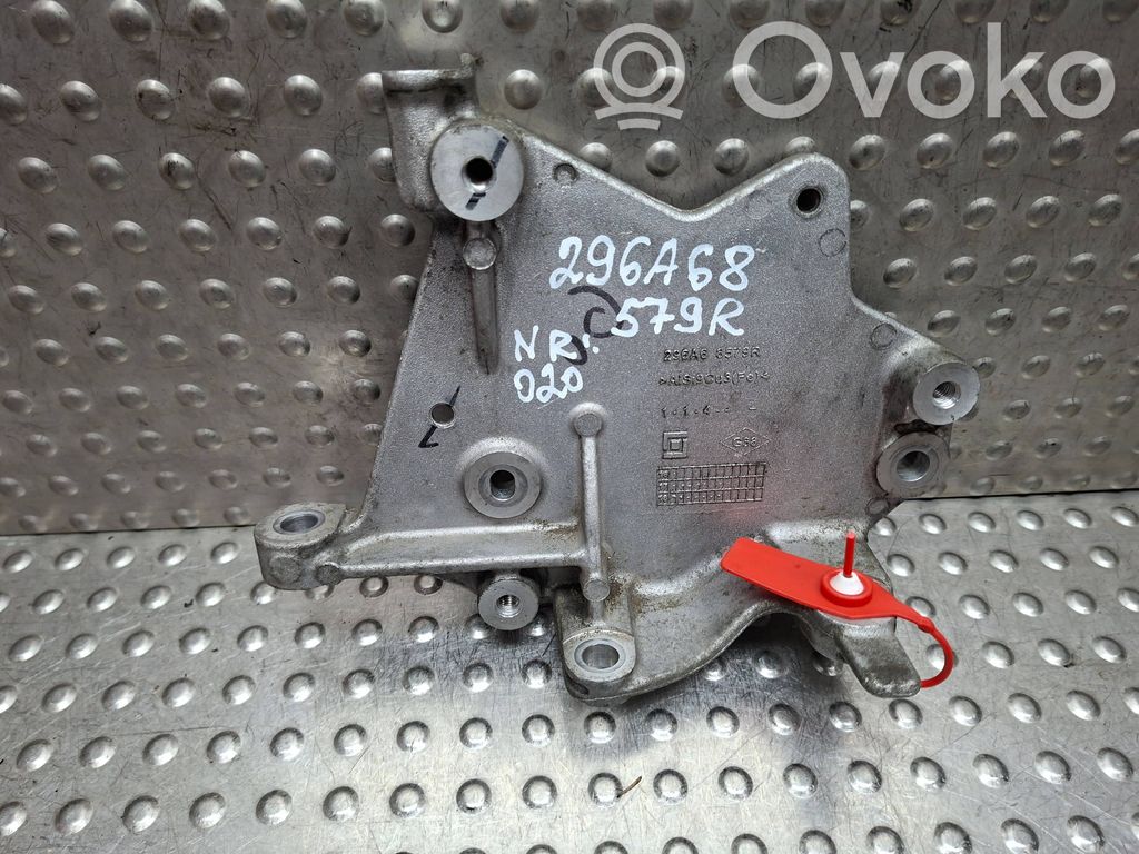 Renault Zoe A/C compressor mount bracket 