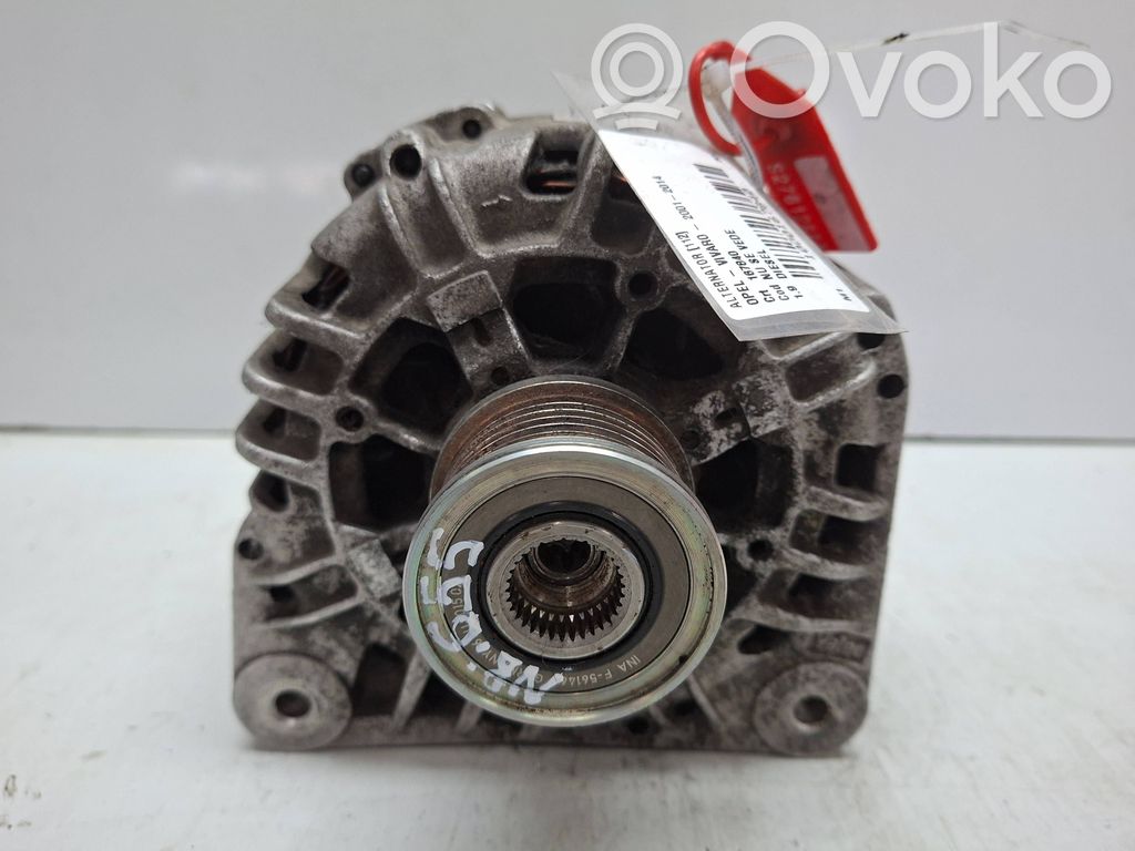Renault Trafic II (X83) Alternador 