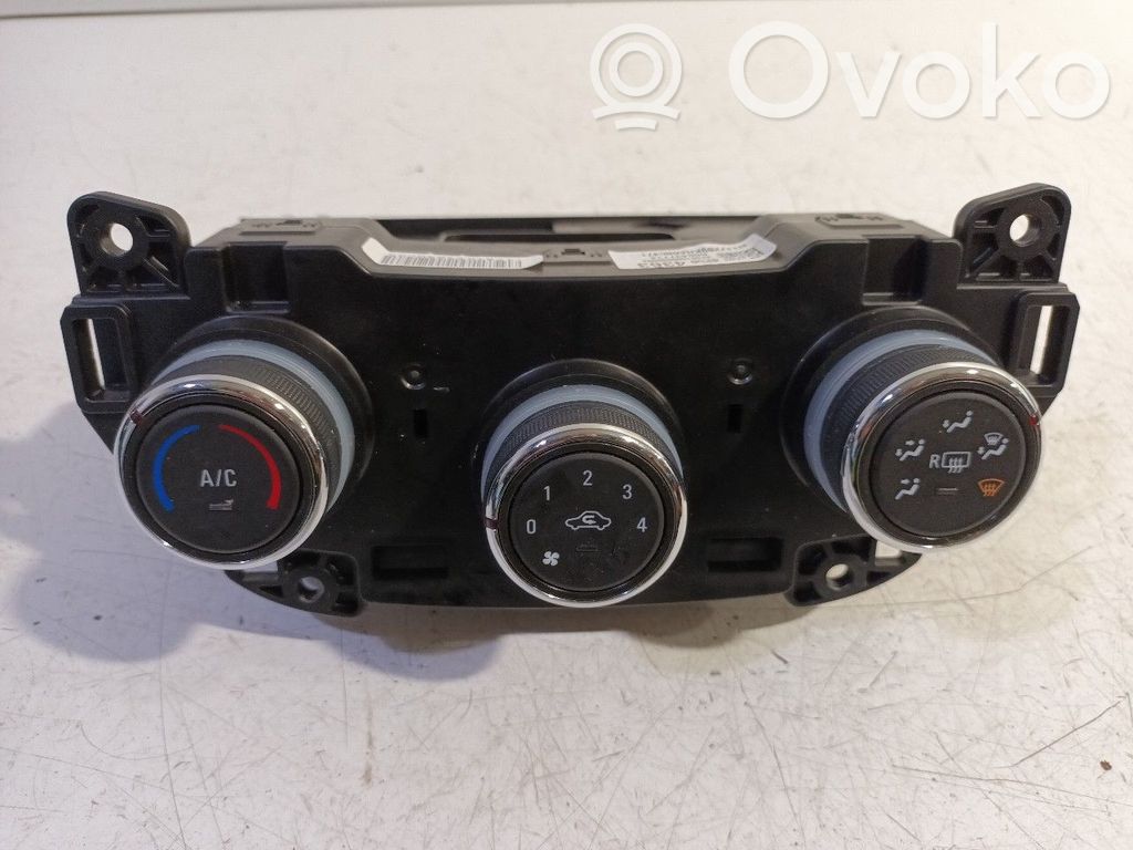 Opel Karl Climate control unit 