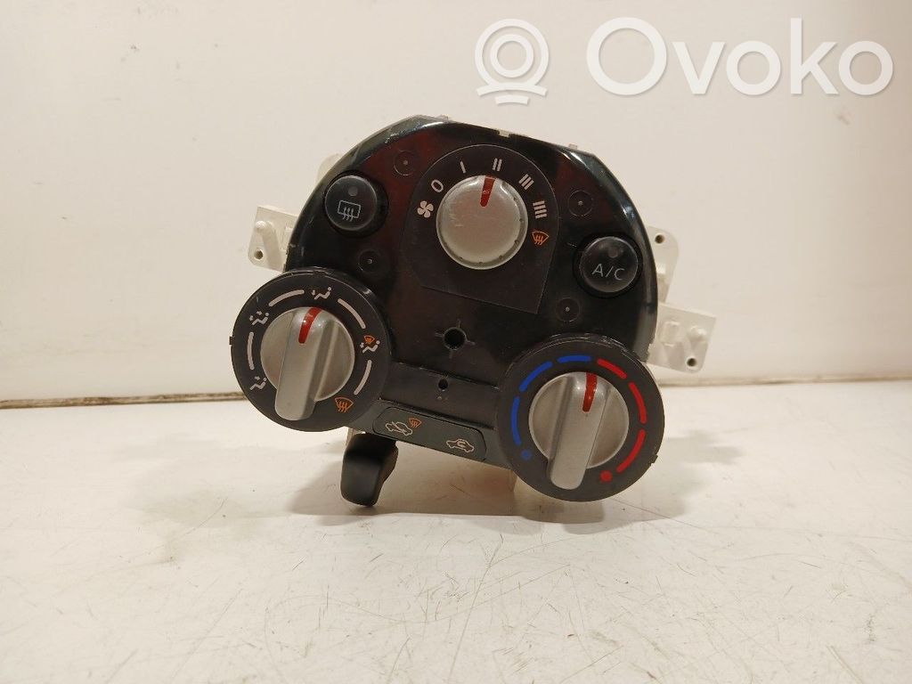 Nissan Note (E12) Climate control unit 