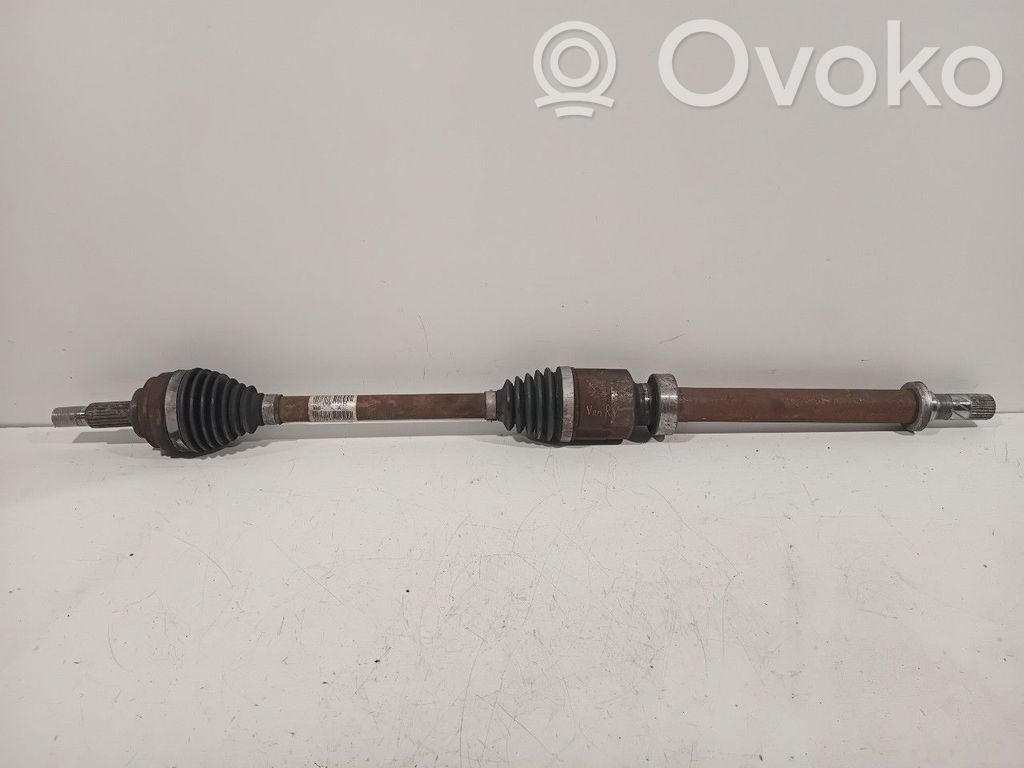 Renault Clio IV Front driveshaft 