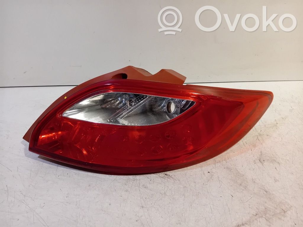 Mazda 2 Takavalot 
