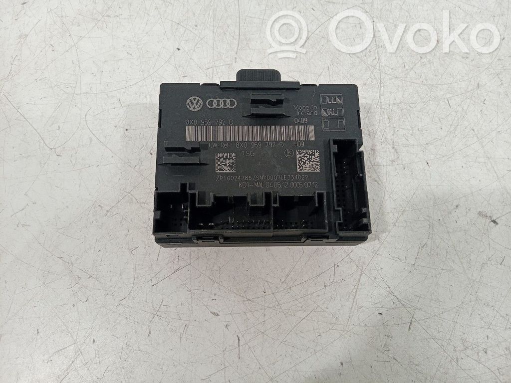Audi Q3 8U Door central lock control unit/module 