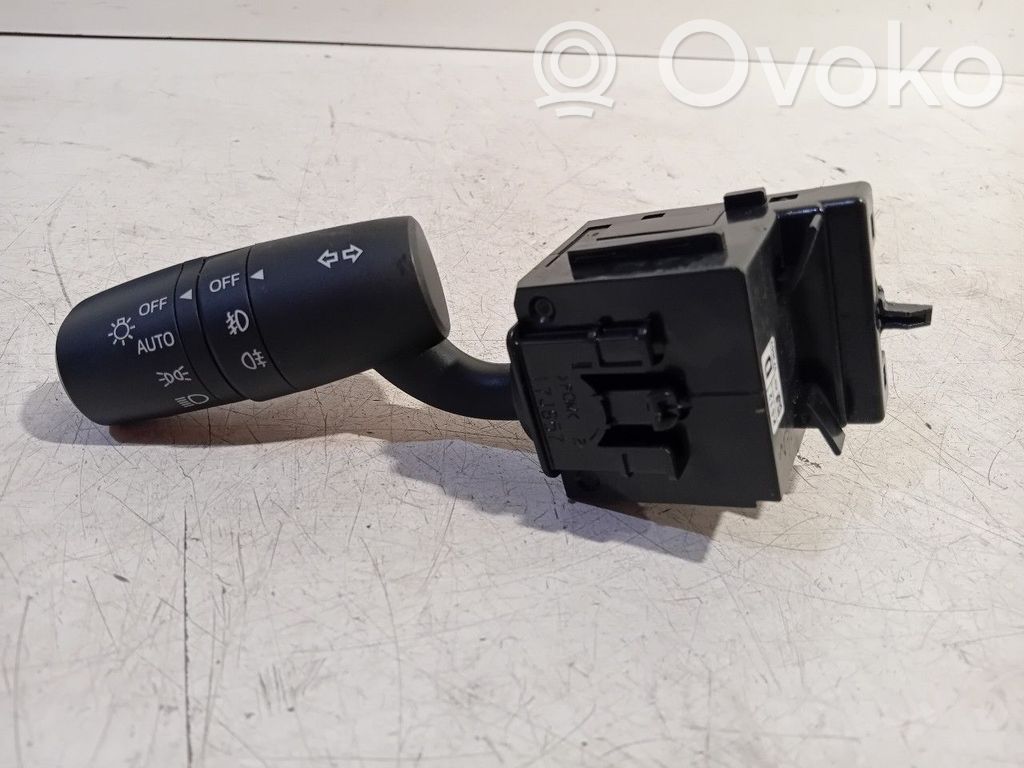 Mazda CX-5 Interruptor/palanca de limpiador de luz de giro 