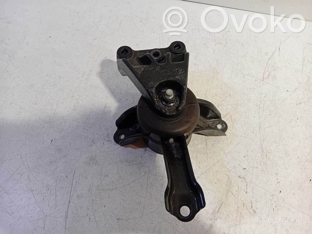 KIA Stonic Engine mounting bracket 