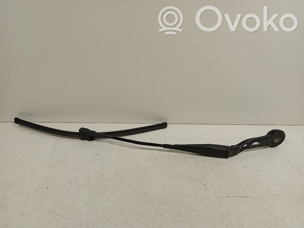 BMW i3 Etupyyhkimen sulan varsi 