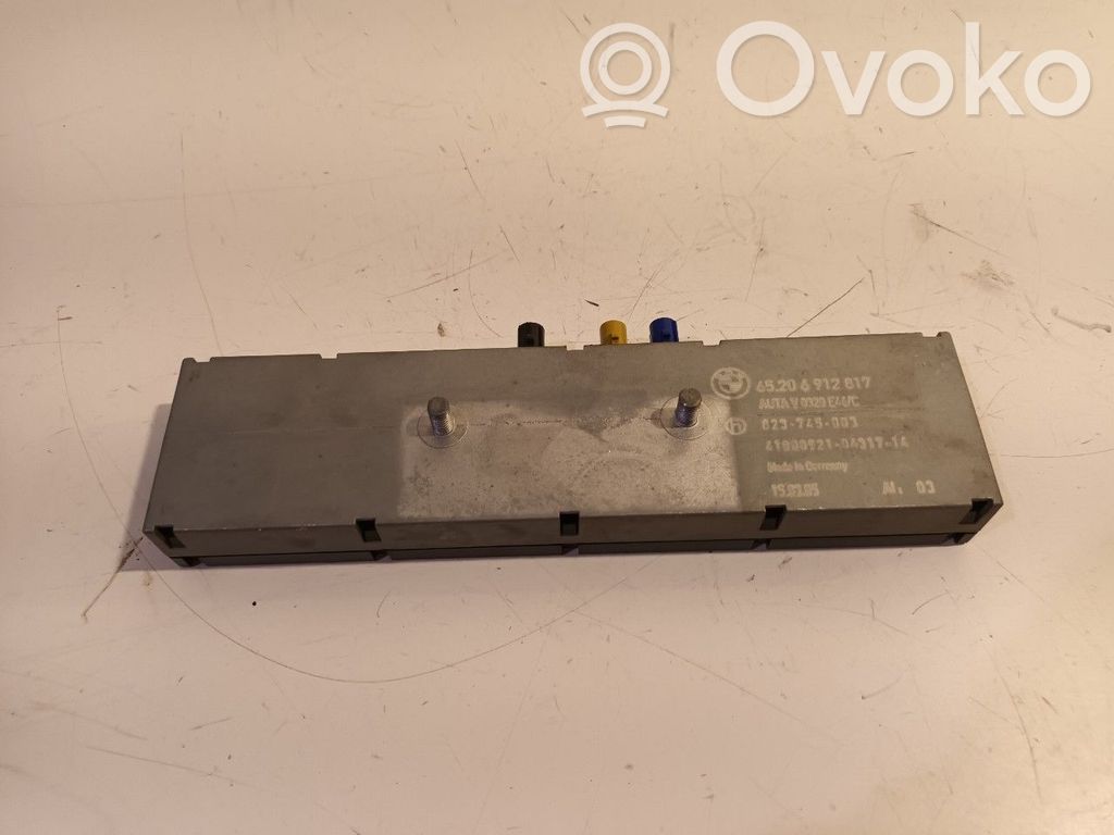GPS Antenne   65206912817