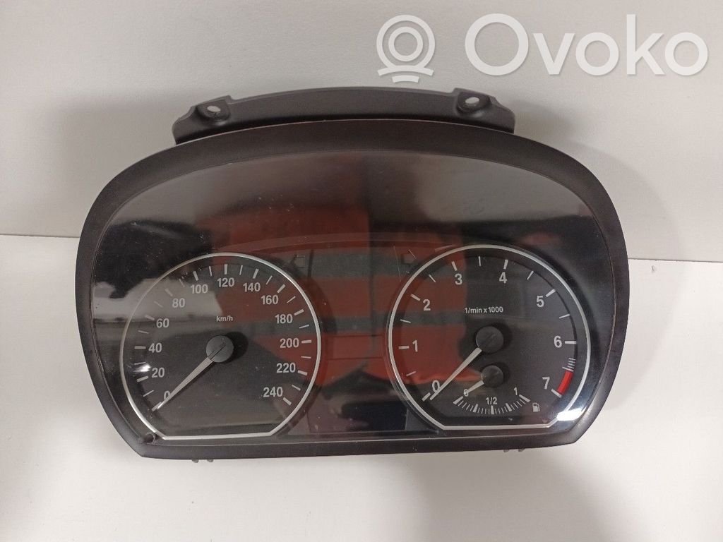 BMW 1 E81 E87 Nopeusmittari (mittaristo) 