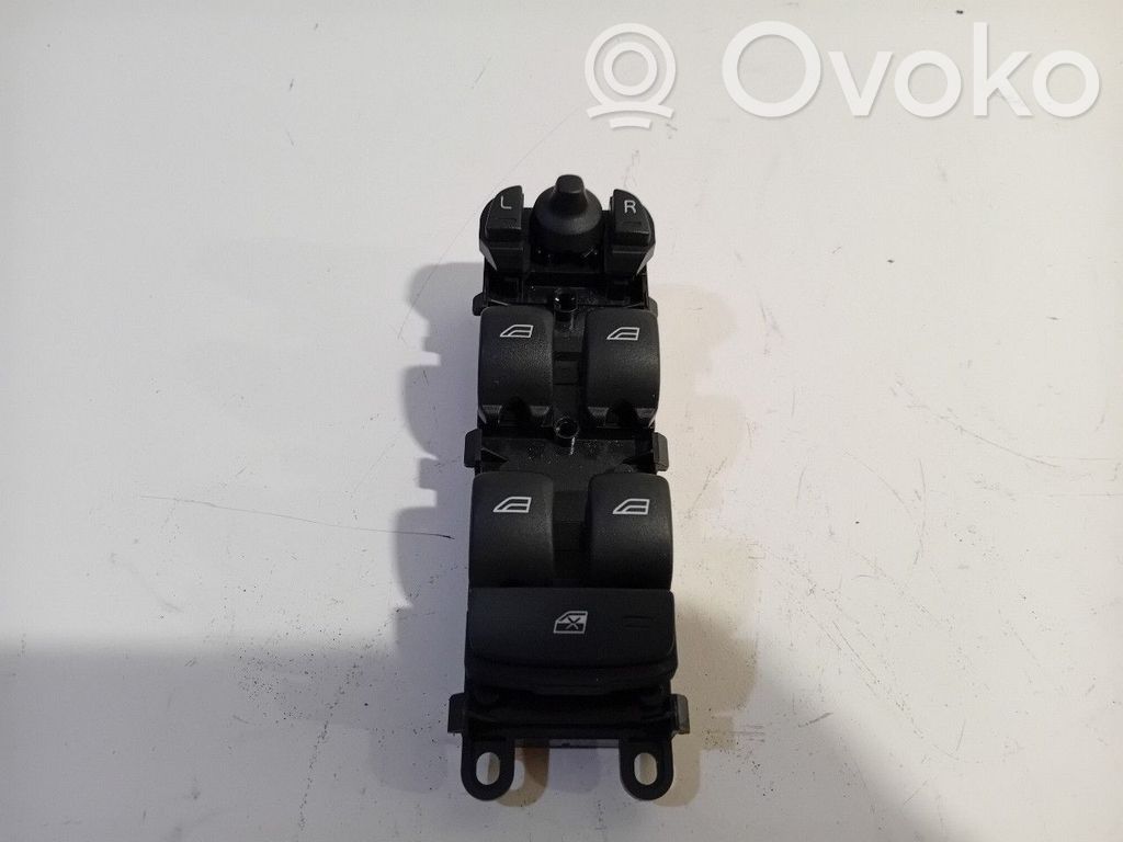 Volvo V40 Electric window control switch 