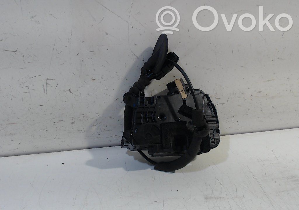 Renault Twingo III Etuoven lukko 