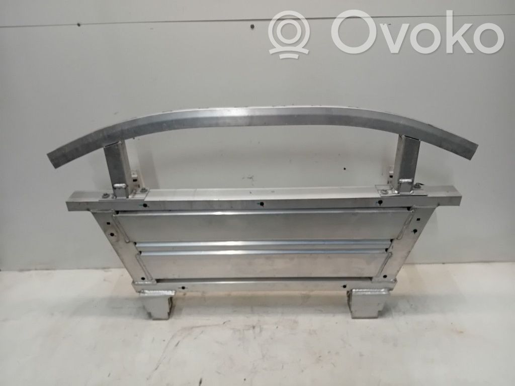 Polestar 2 Engine splash shield/under tray 