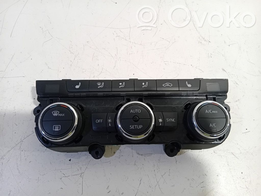 Seat Leon (5F) Climate control unit 