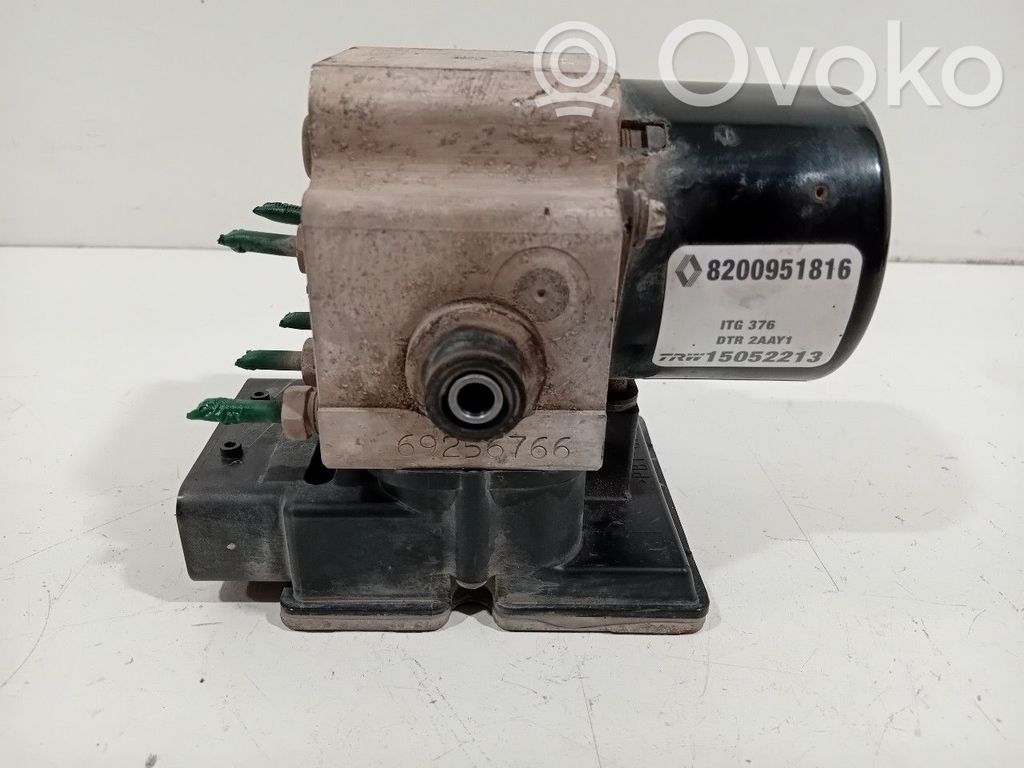 Nissan Interstar ABS bloks 