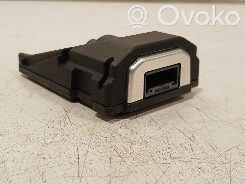 KIA Stonic Front bumper camera 
