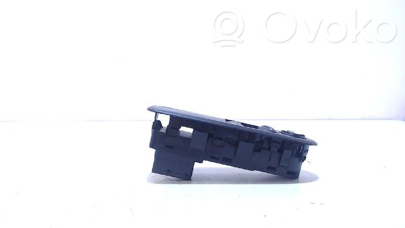 Citroen C3 Schalter el. Fensterheber 