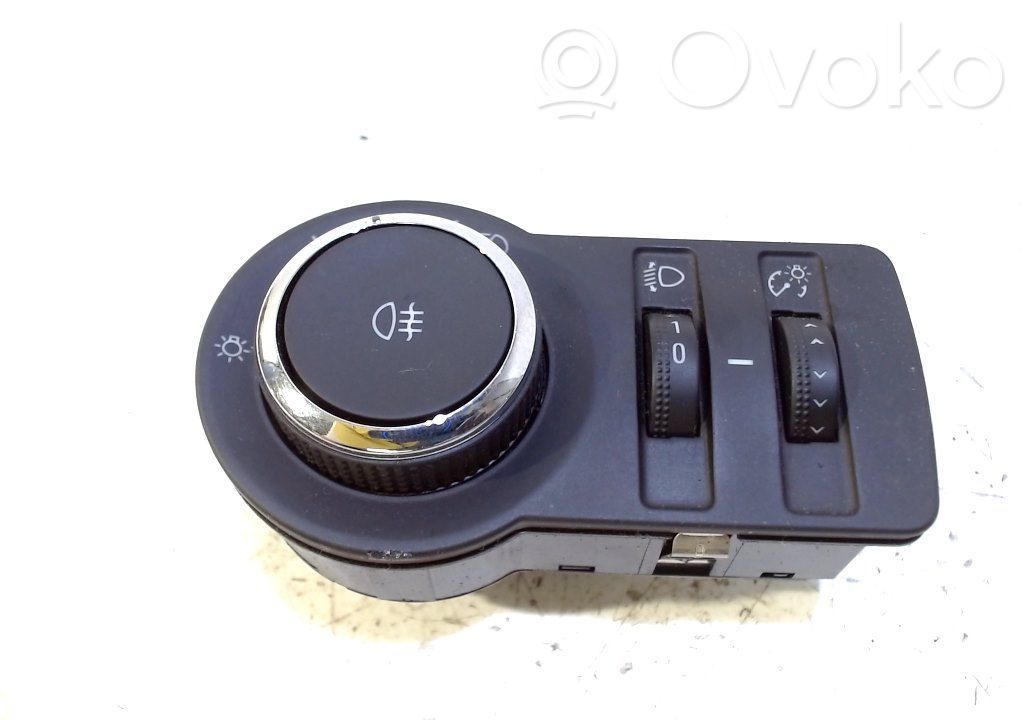 Opel Insignia A Interrupteur d’éclairage 