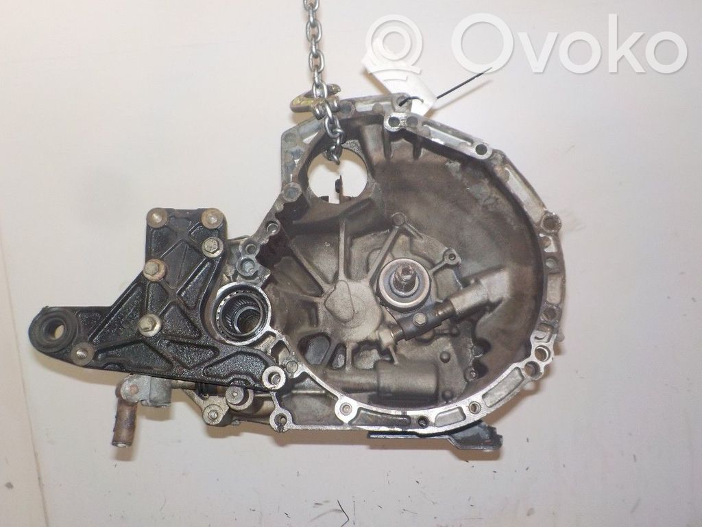 Land Rover Freelander Cutie viteze manuală cu 5 trepte 