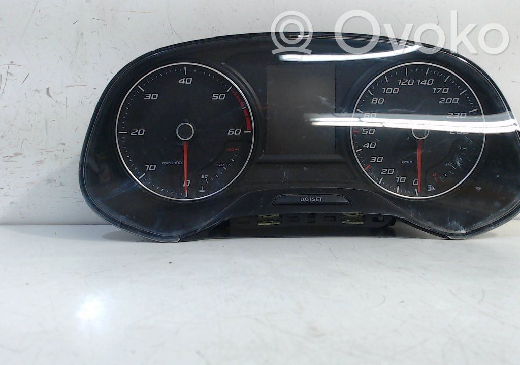 Seat Leon (5F) Speedometer (instrument cluster) 
