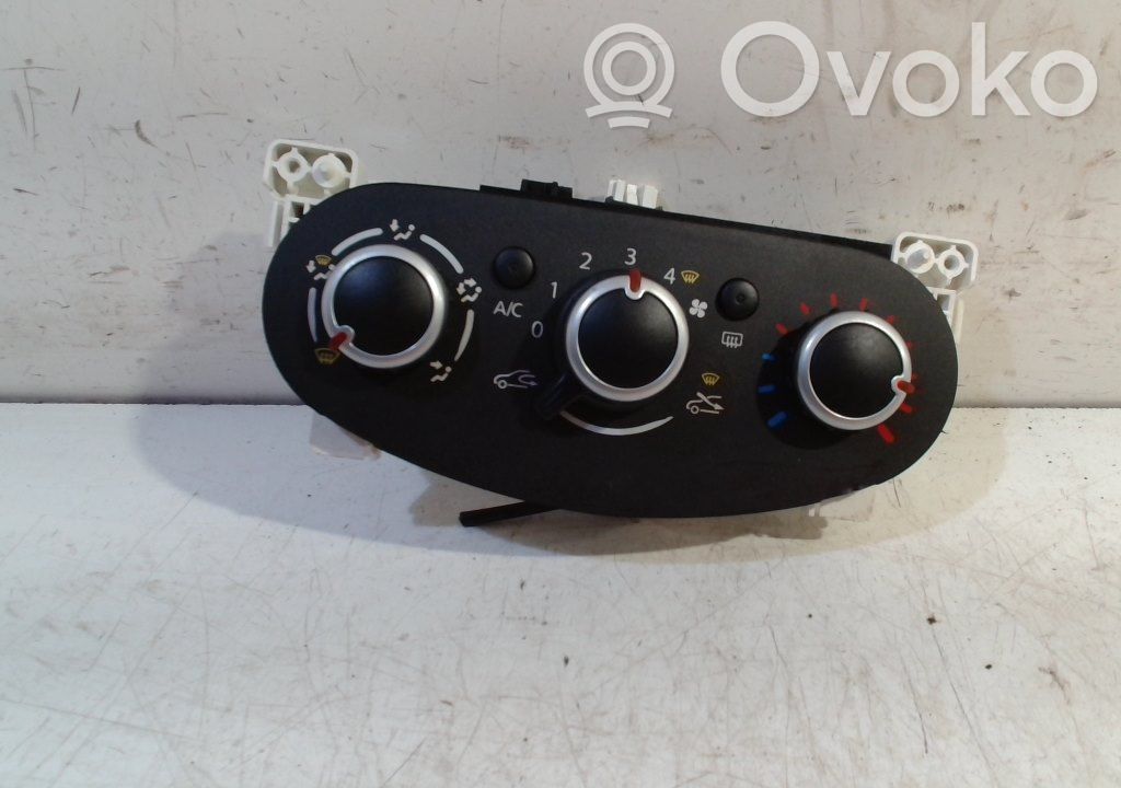 Renault Twingo III Climate control unit 