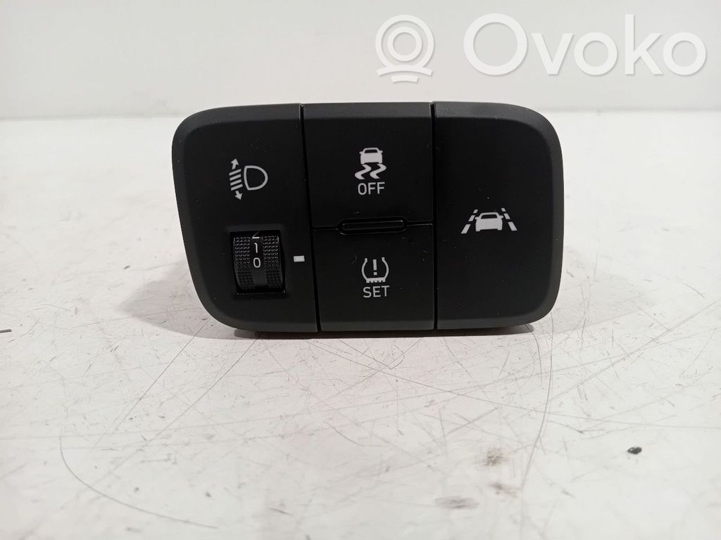 Hyundai i10 Przycisk / Pokrętło regulacji świateł 