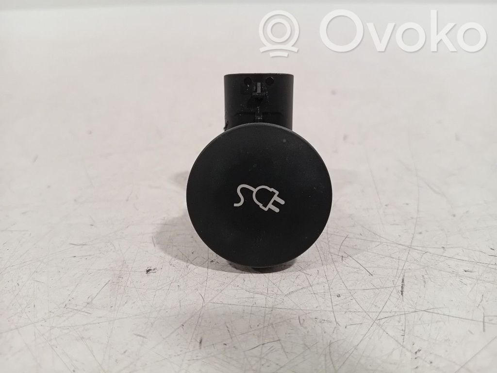 Polestar 2 Autres commutateurs / boutons / leviers 
