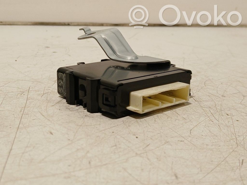 Toyota Prius+ (ZVW40) Other devices 