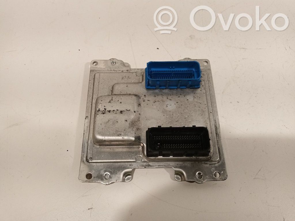 Engine control unit/module   12673618,12677831,12685505