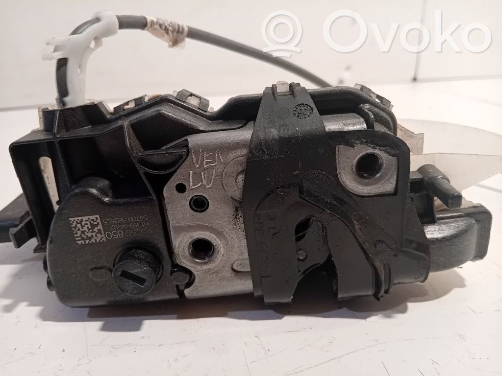 Opel Corsa F Drzwi przednie 