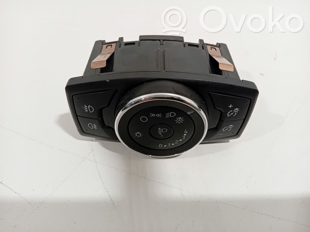 Interruptor de luz   AV1T13D061AD