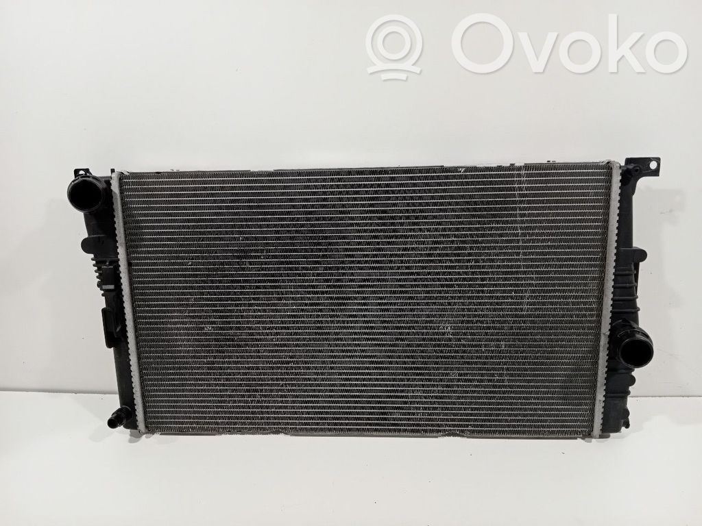 BMW 3 F30 F35 F31 Aušinimo skysčio radiatorius 