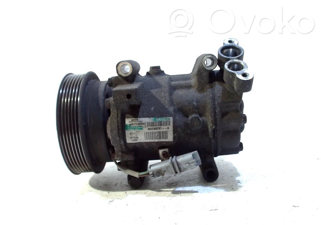 Renault Clio III Air conditioning (A/C) compressor (pump) 