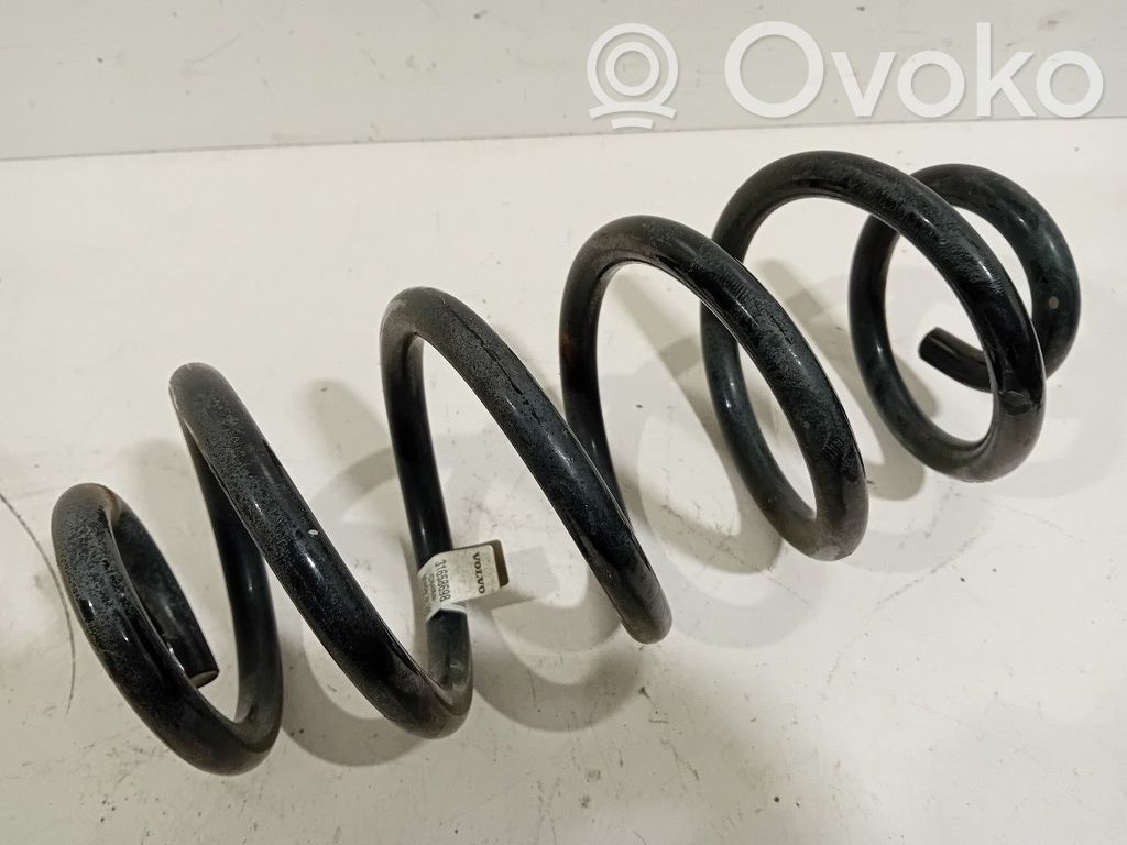 Volvo XC40 Rear coil spring 
