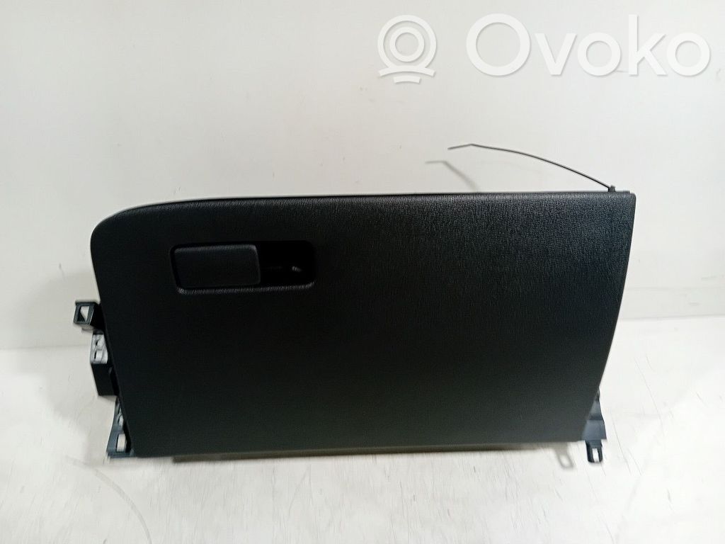 Guantera   84540J7000WK