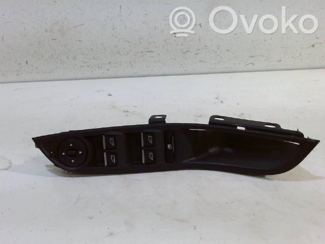 Ford Focus Elektrisko logu slēdzis 
