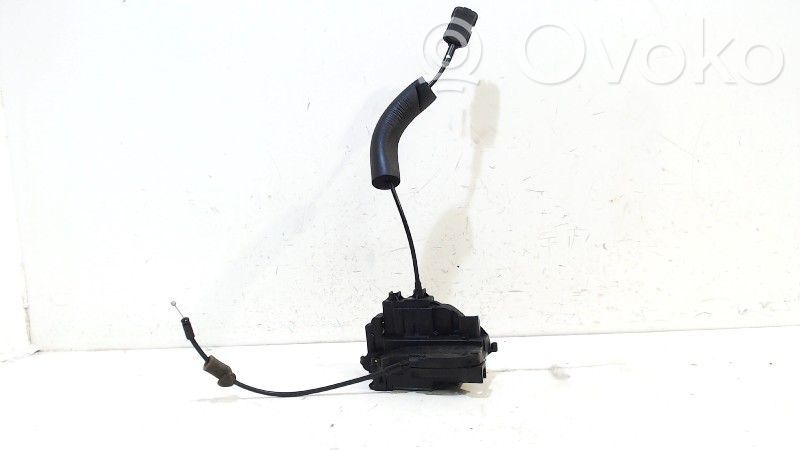 Renault Megane III Front door lock 