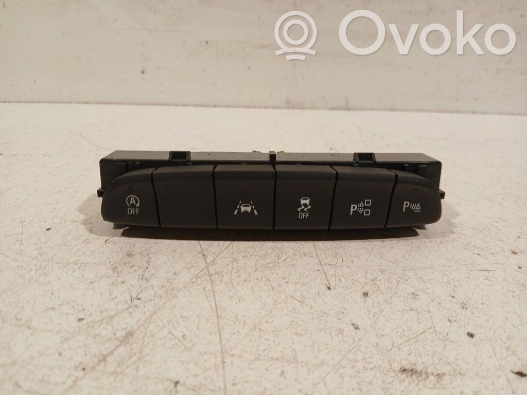 Vauxhall Astra K Parking (PDC) sensor switch 