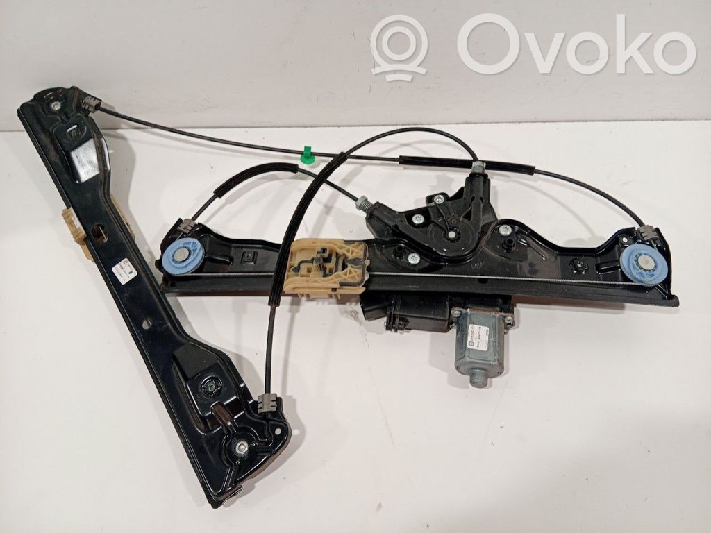 Opel Adam Elektryczny podnośnik szyby drzwi przednich 