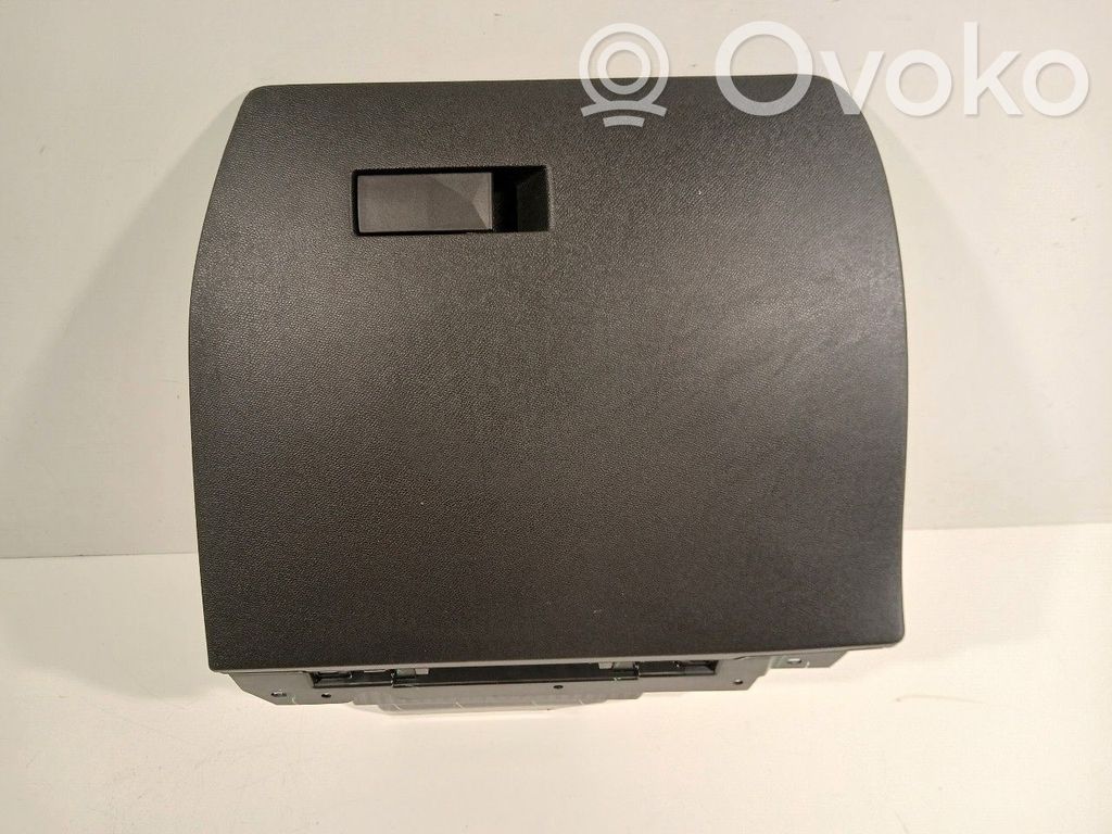 DS Automobiles 3 Crossback Handschuhfach 