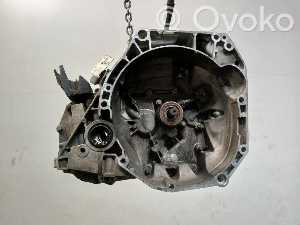 Renault Clio IV Scatola del cambio manuale a 5 velocità 