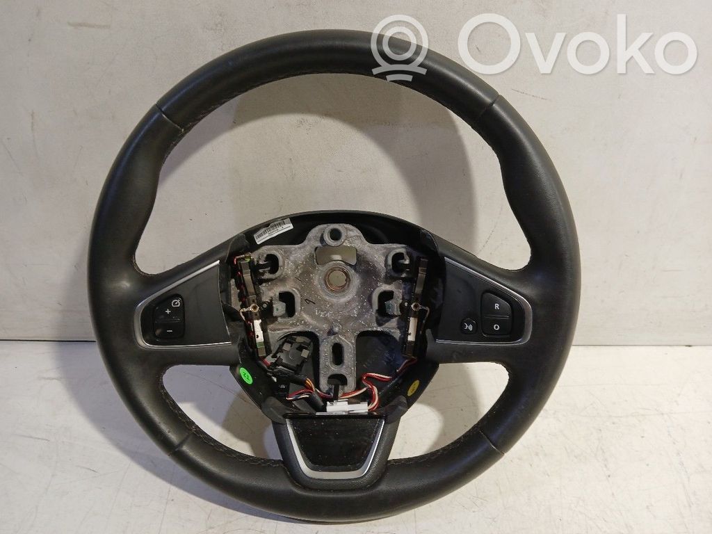 Ohjauspyörä   631651100B