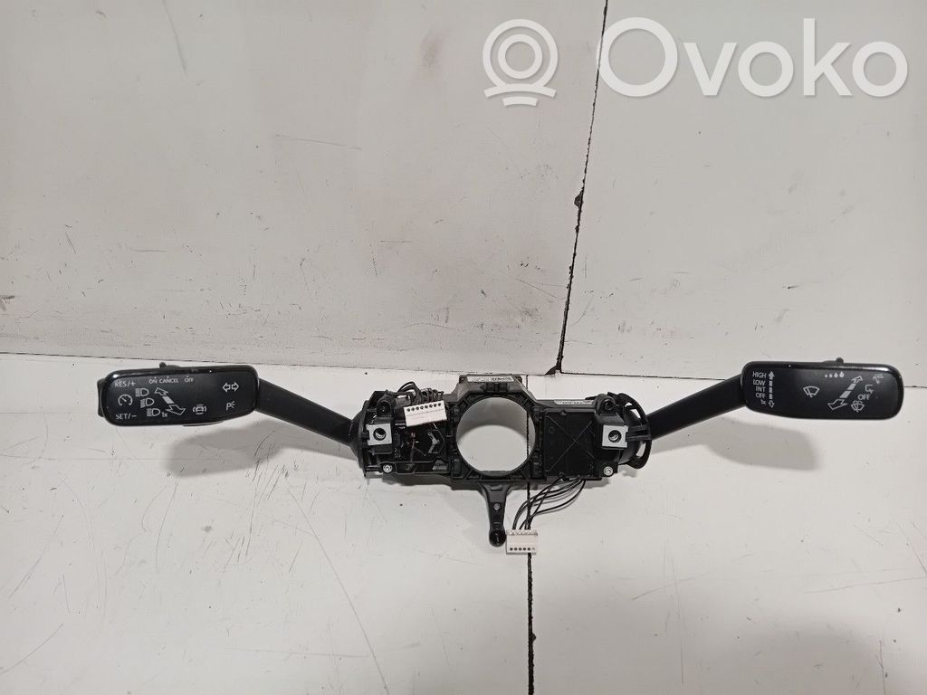 Seat Ateca Wiper turn signal indicator stalk/switch 