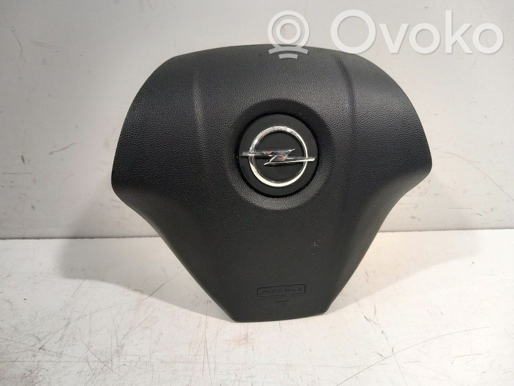 Opel Combo D Ohjauspyörän turvatyyny 