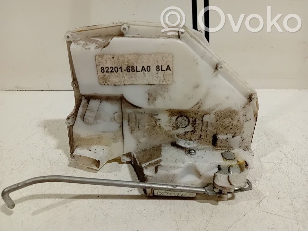Suzuki Swift II Front door lock 
