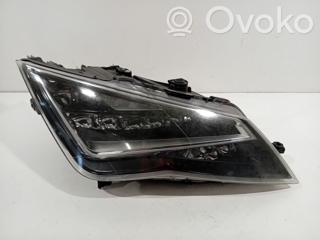 Seat Leon (5F) Headlight/headlamp 