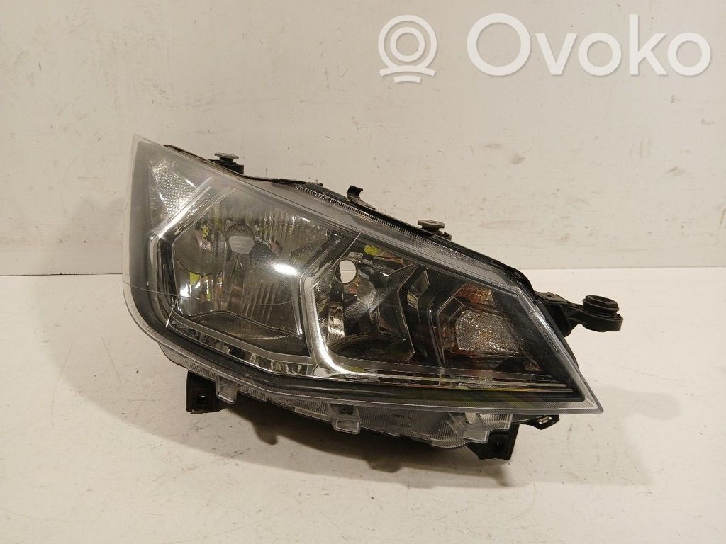 Seat Ibiza V (KJ) Lampa przednia 